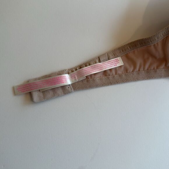 VICTORIA'S SECRET PINK NUDE TAN BEIGE STRAPLESS PUSH-UP BRA SIZE 36C - Picture 5 of 5